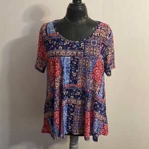 Est 1946 Blue/Red Sheer short sleeves Hi-Lo top, Size XL